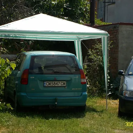 Maison d'hôtes Pansion Petkov - Lemon Garden- Primorsko